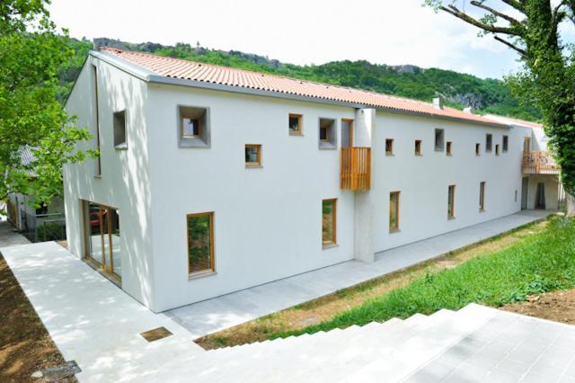 Youth Hostel Ajdovscina Luaran gambar